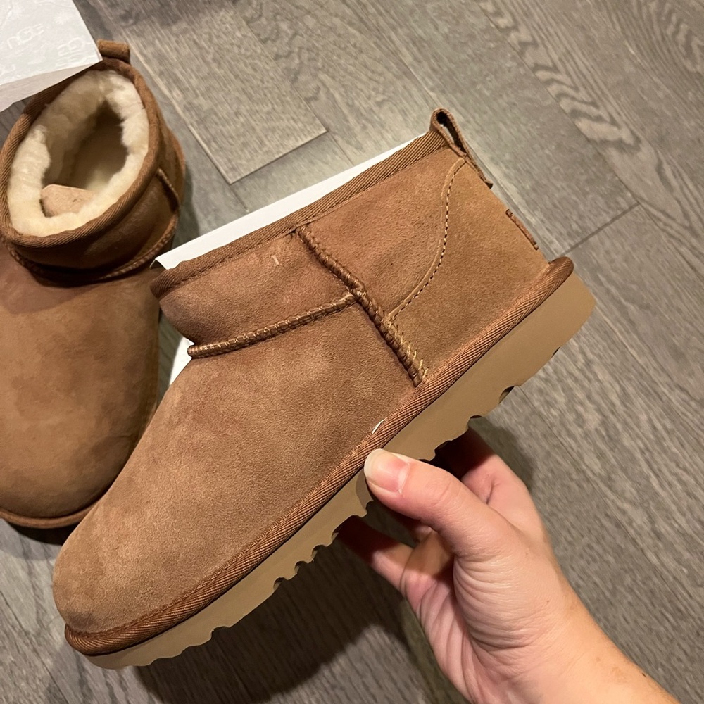 UGG Classic ultra mini boots wool boot +1.5 is womens size chestnut K/1130750K - Picture 12 of 16